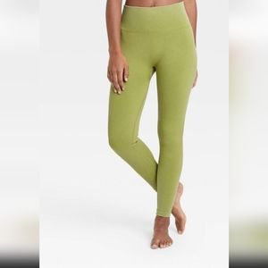 Women’s Lime Green High -Rise Leggings L